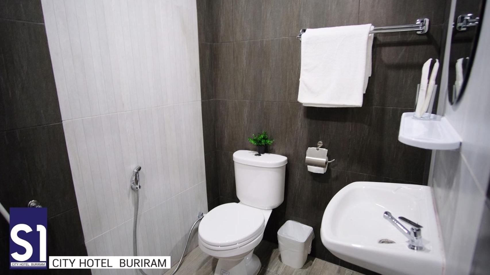 S1 City Hotel Buriram Buri Ram Exterior foto