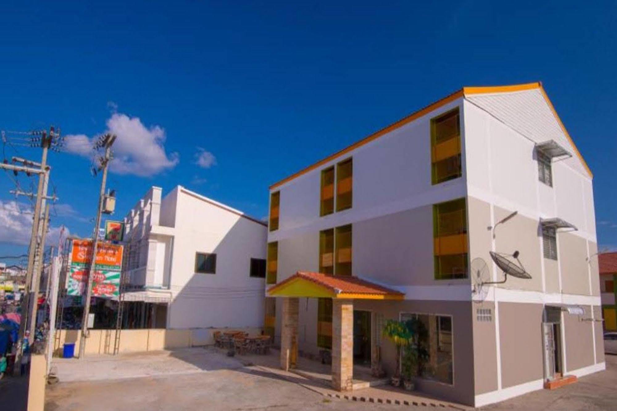 S1 City Hotel Buriram Buri Ram Exterior foto